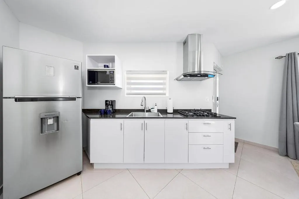 Apricity Suites Aruba Noord